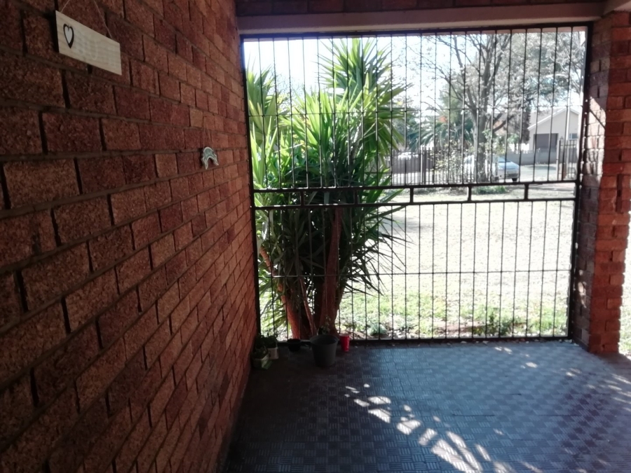4 Bedroom Property for Sale in Roodia Free State